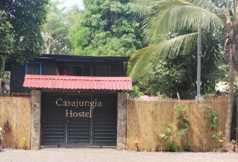 יקו Casajungla Hostel מראה חיצוני תמונה