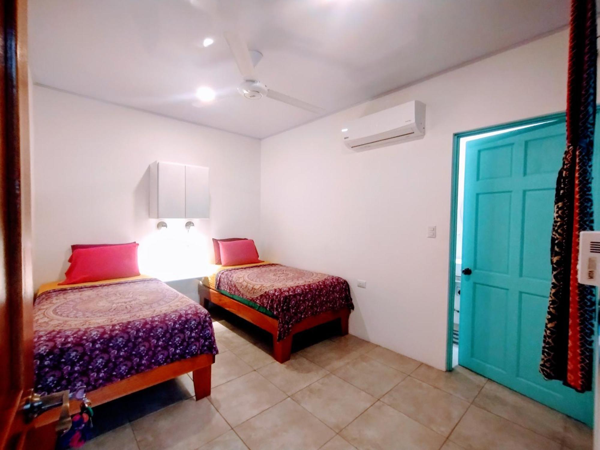 יקו Casajungla Hostel מראה חיצוני תמונה
